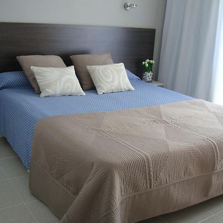 Hostal Tahiti Rs Salou Exterior foto